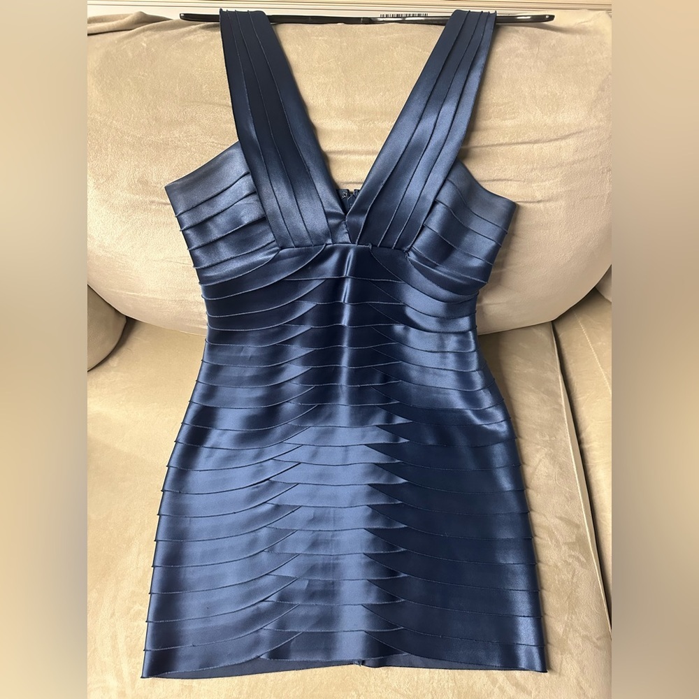 BCBG Navy Blue Satin layered mini Dress flattering fitted deep V neckline